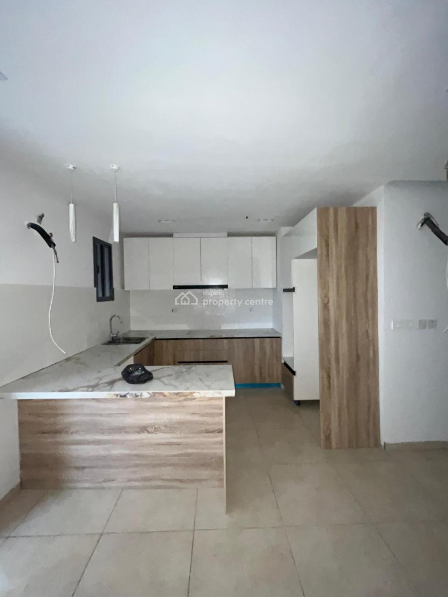 Newly Well Built Luxury 2 Bedroom Apartment with Pool and Gym, Ologolo, Lekki, Lagos, Flat / Apartment for Sale