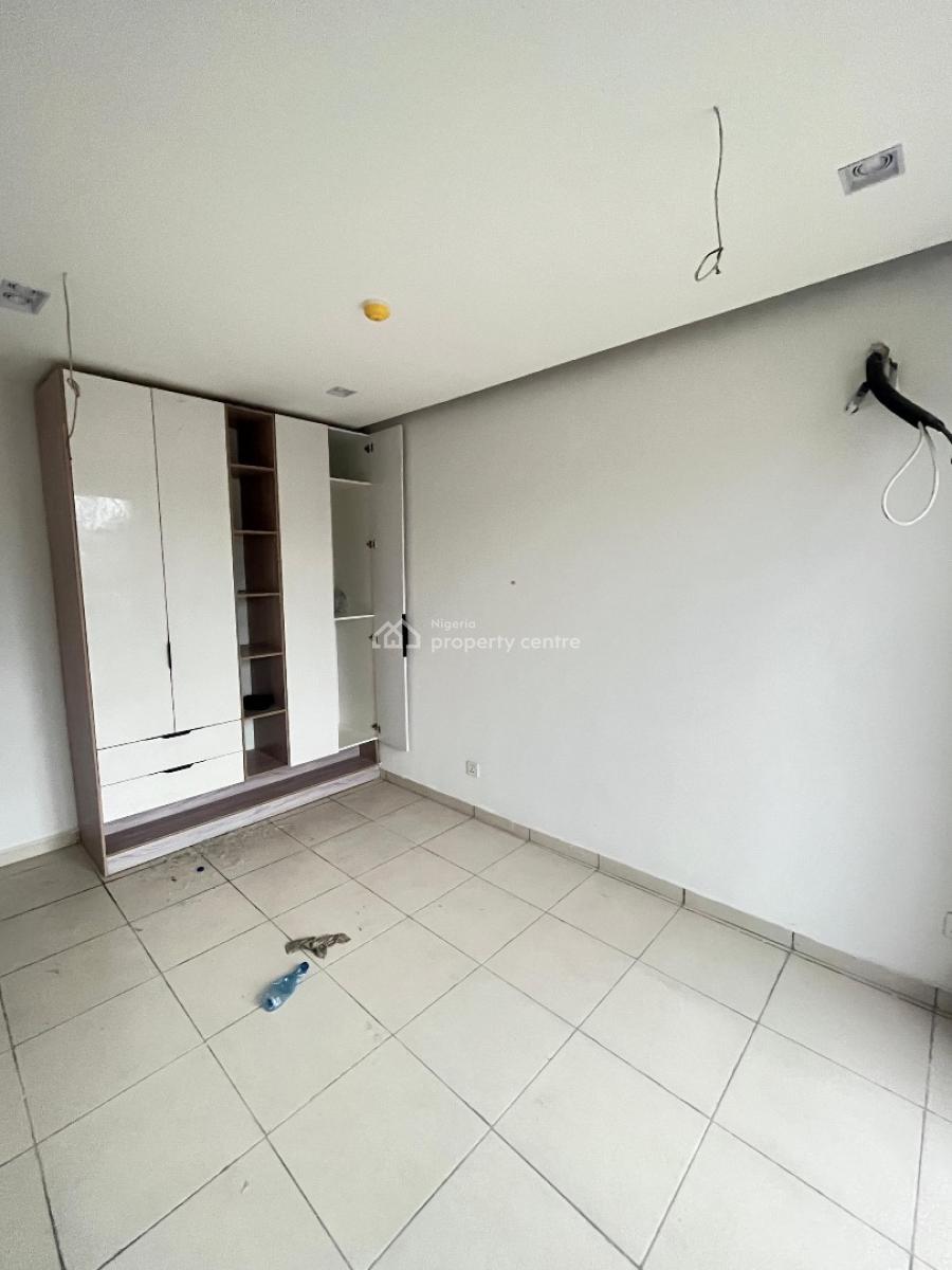 Newly Well Built Luxury 2 Bedroom Apartment with Pool and Gym, Ologolo, Lekki, Lagos, Flat / Apartment for Sale