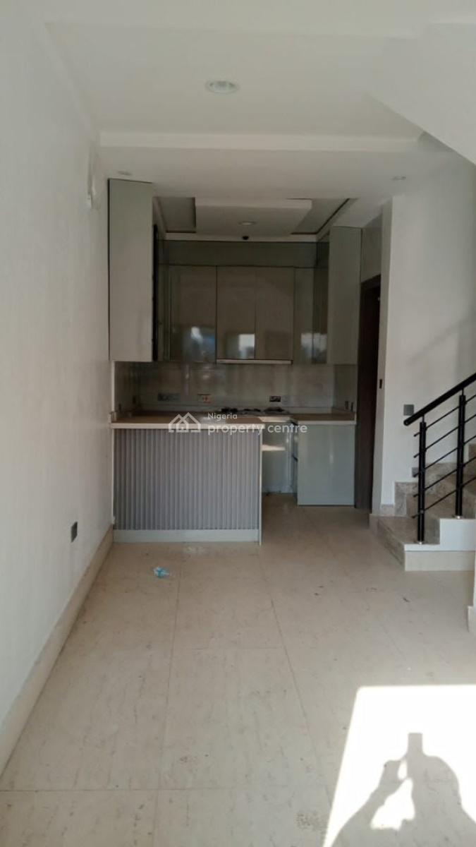 Well Built 4 Bedroom Detached Duplex with Bq, Off Adeniran Ogunsanya Street, Surulere, Lagos, Detached Duplex for Sale