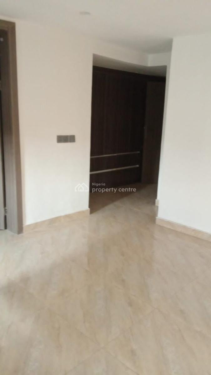 Well Built 4 Bedroom Detached Duplex with Bq, Off Adeniran Ogunsanya Street, Surulere, Lagos, Detached Duplex for Sale