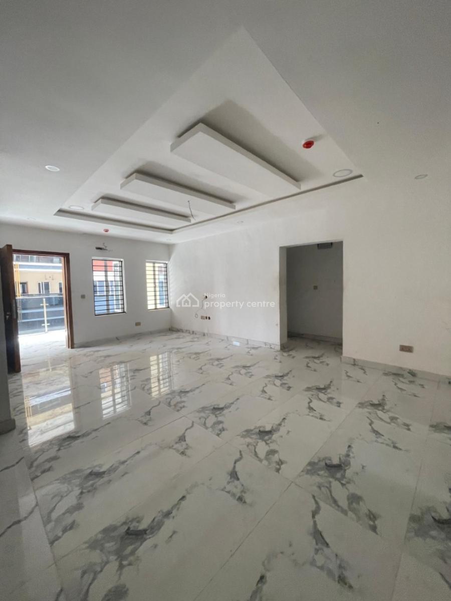 2 Bedroom with Bq, Lekki Phase 1, Lekki, Lagos, Flat / Apartment for Sale
