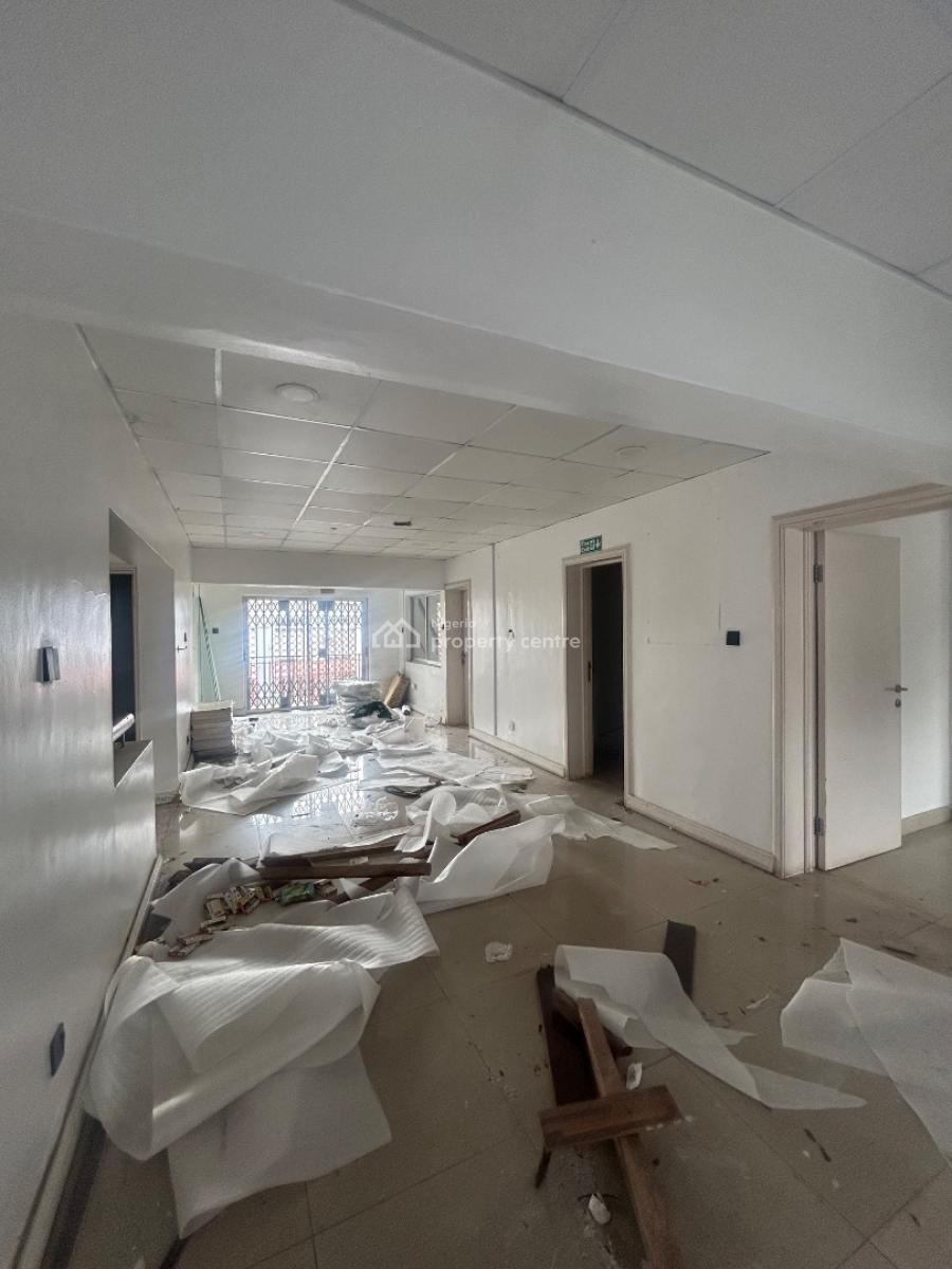 Self Serviced Six (6) Bedroom Detached House, Off Adeola Odeku, Victoria Island (vi), Lagos, Detached Duplex for Rent