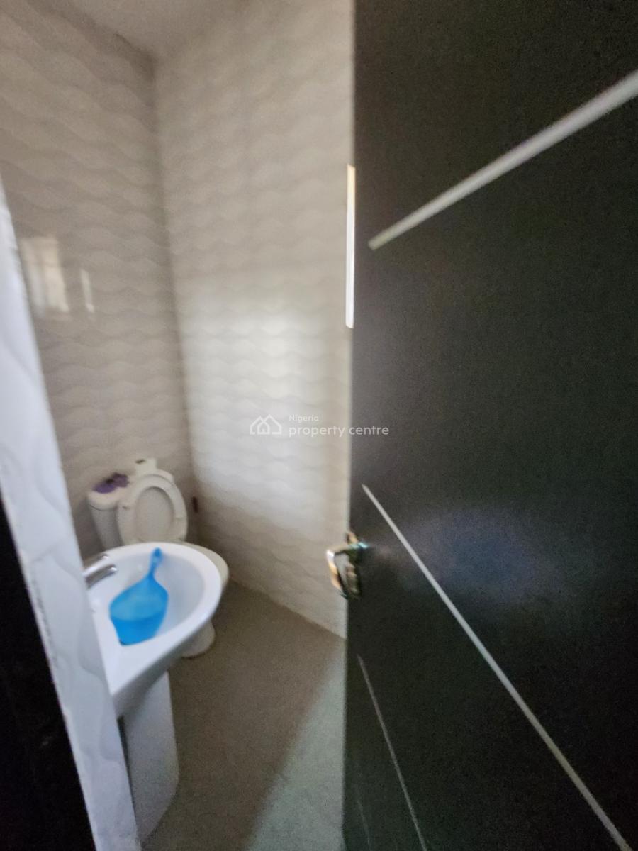 Clean Fully Furnished 2 Bedroom Flat,with Tarred Road, Guzape Main By Coza, Guzape District, Abuja, Flat / Apartment for Rent