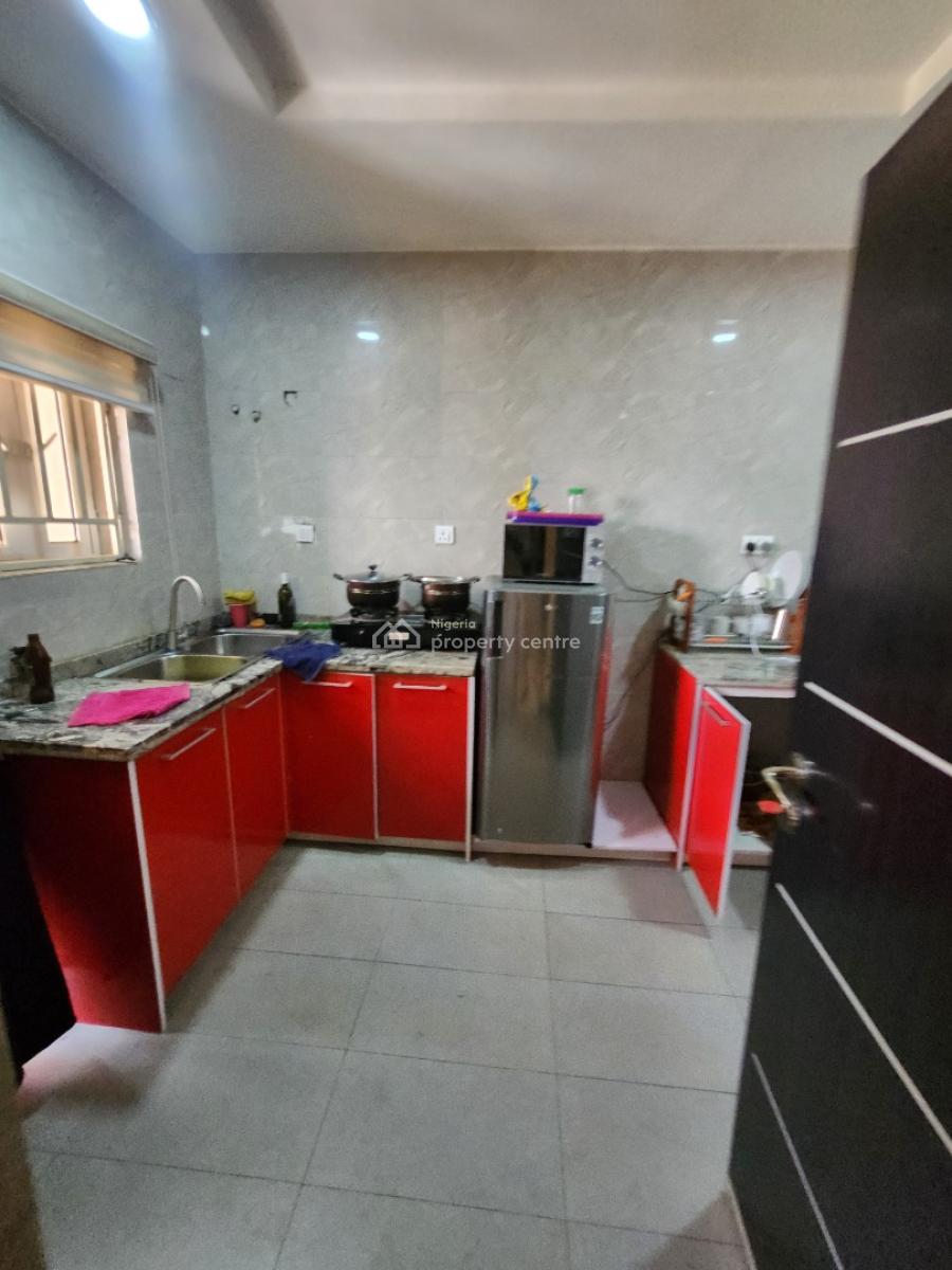 Clean Fully Furnished 2 Bedroom Flat,with Tarred Road, Guzape Main By Coza, Guzape District, Abuja, Flat / Apartment for Rent