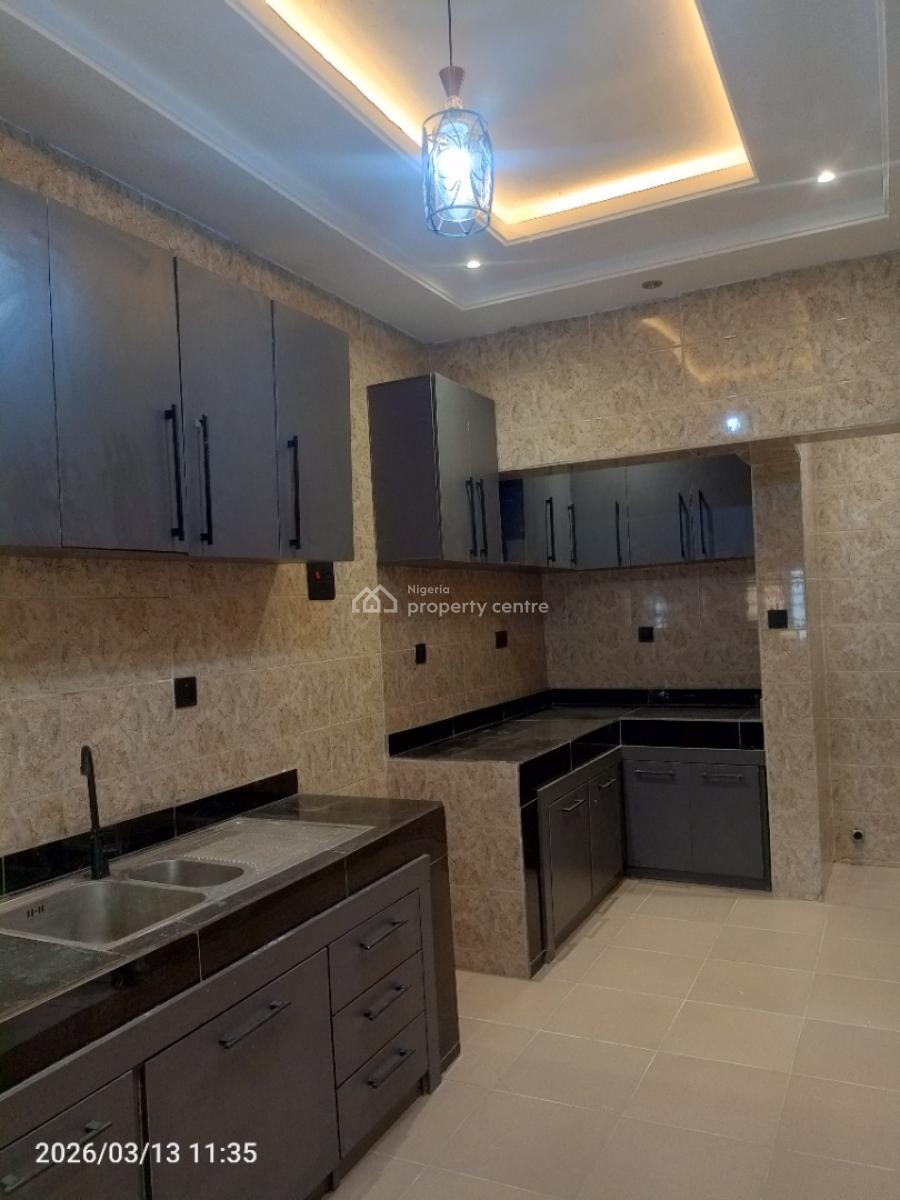3 Bedroom Luxurious Downstairs Flat, Thomas Estate, By Eco Bank Addo Road, Ajiwe, Ajah, Lagos, Flat / Apartment for Rent