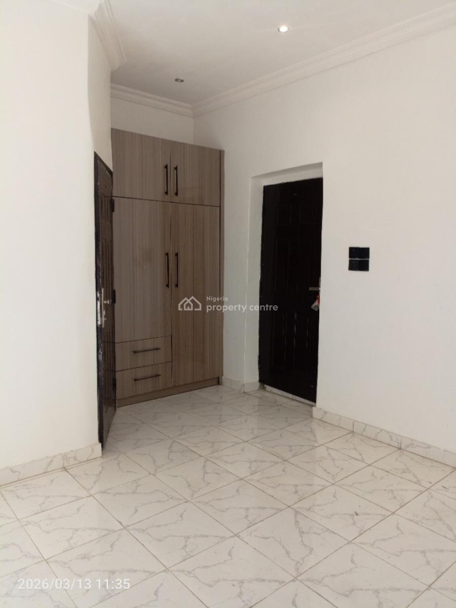 3 Bedroom Luxurious Downstairs Flat, Thomas Estate, By Eco Bank Addo Road, Ajiwe, Ajah, Lagos, Flat / Apartment for Rent