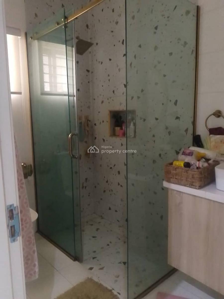 Luxury 3-bedroom Apartment, Lekki Phase 1, Lekki, Lagos, Flat / Apartment for Rent