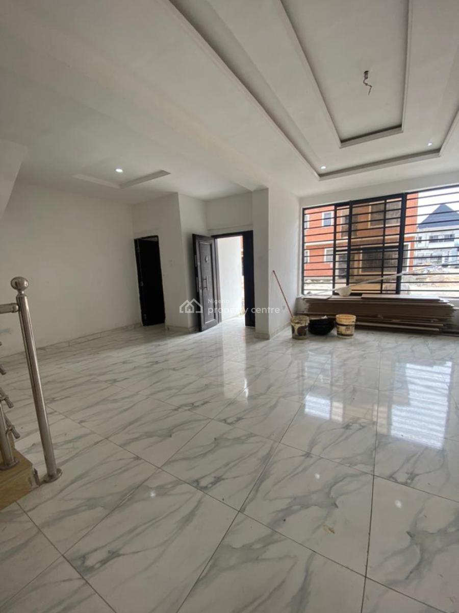 a Neatly and Massively Built 4 Bedroom Terrace, Osapa, Lekki, Lagos, Terraced Duplex for Rent