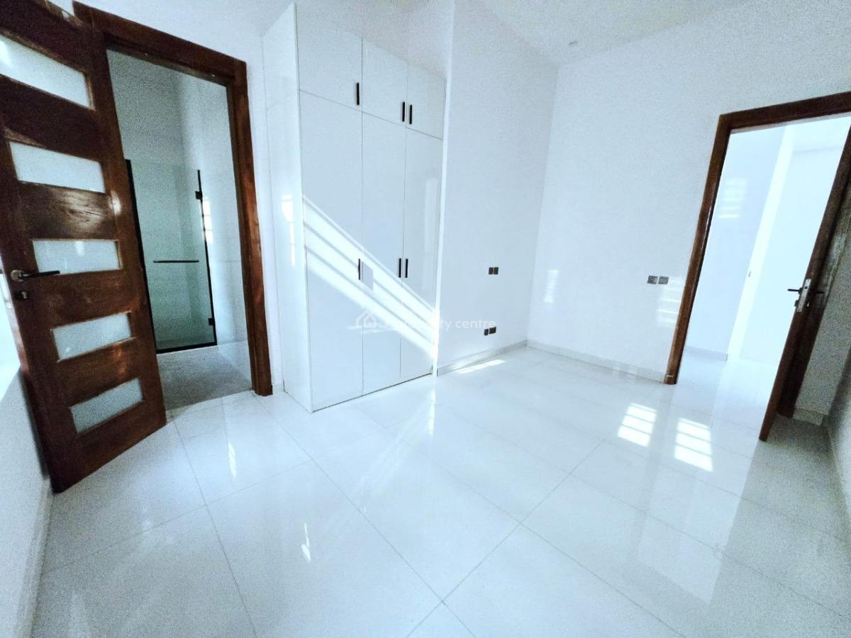 Decent 5-bedroom Fully Detached Duplex, Megamound, Ikota, Lekki, Lagos, Detached Duplex for Sale