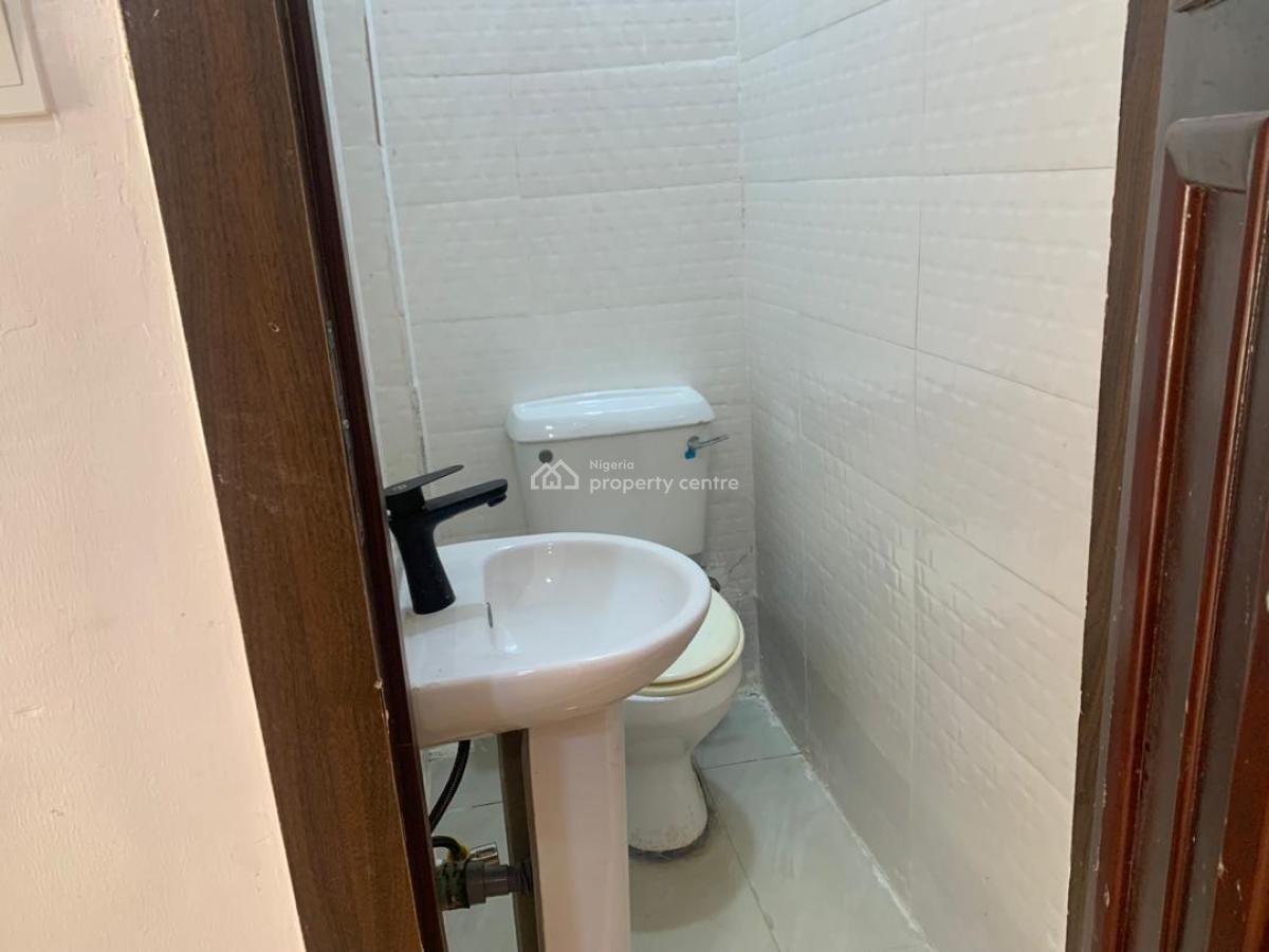 Luxury 1-bedroom Apartment., Lekki Phase 1, Lekki, Lagos, Mini Flat (room and Parlour) for Rent