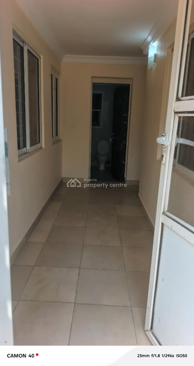 Self Contain with Kitchen and Toilet, Jabi, Abuja, Self Contain (single Rooms) for Rent