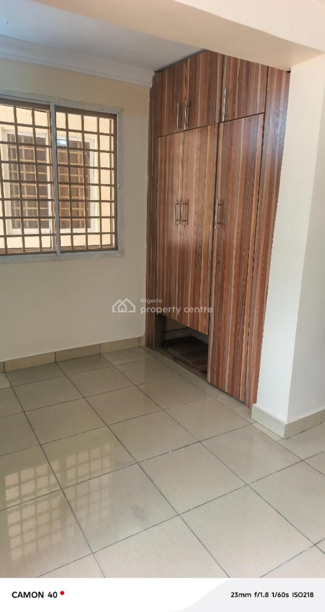 Self Contain with Kitchen and Toilet, Jabi, Abuja, Self Contain (single Rooms) for Rent