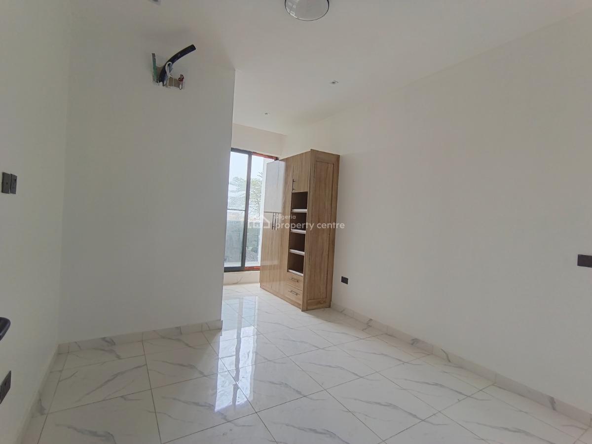 a 2 Bedroom Flat, Opposite Chevron, After Agungi, By Igbeofon, Lekki, Lagos, Flat / Apartment for Rent