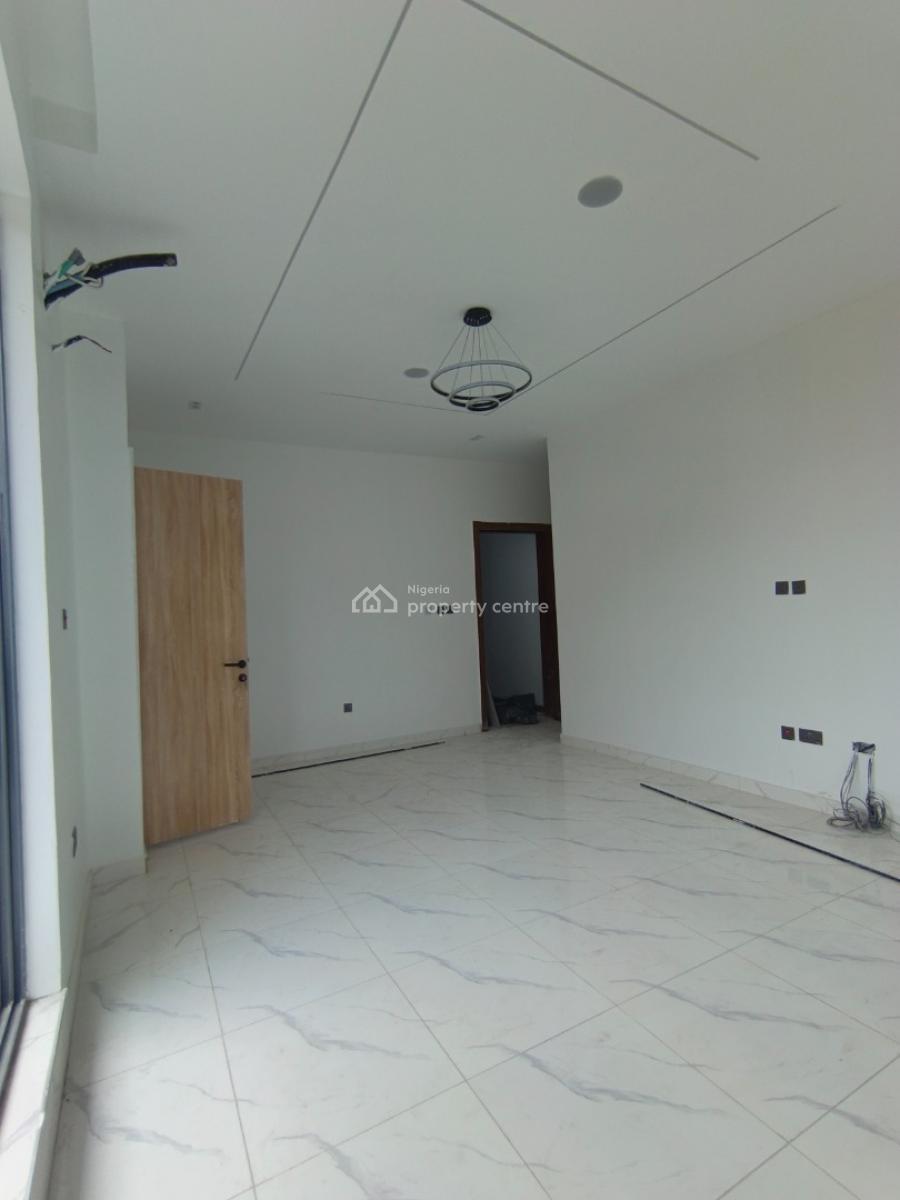 a 2 Bedroom Flat, Opposite Chevron, After Agungi, By Igbeofon, Lekki, Lagos, Flat / Apartment for Rent