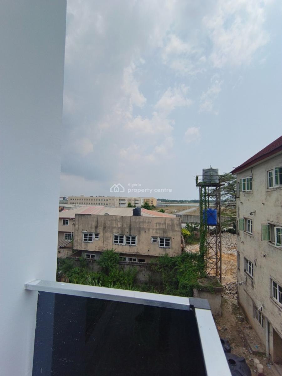 a 2 Bedroom Flat, Opposite Chevron, After Agungi, By Igbeofon, Lekki, Lagos, Flat / Apartment for Rent