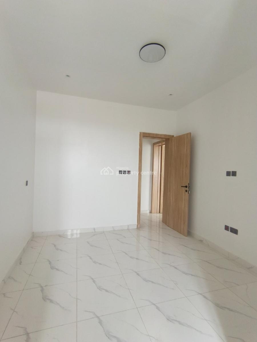 a 2 Bedroom Flat, Opposite Chevron, After Agungi, By Igbeofon, Lekki, Lagos, Flat / Apartment for Rent