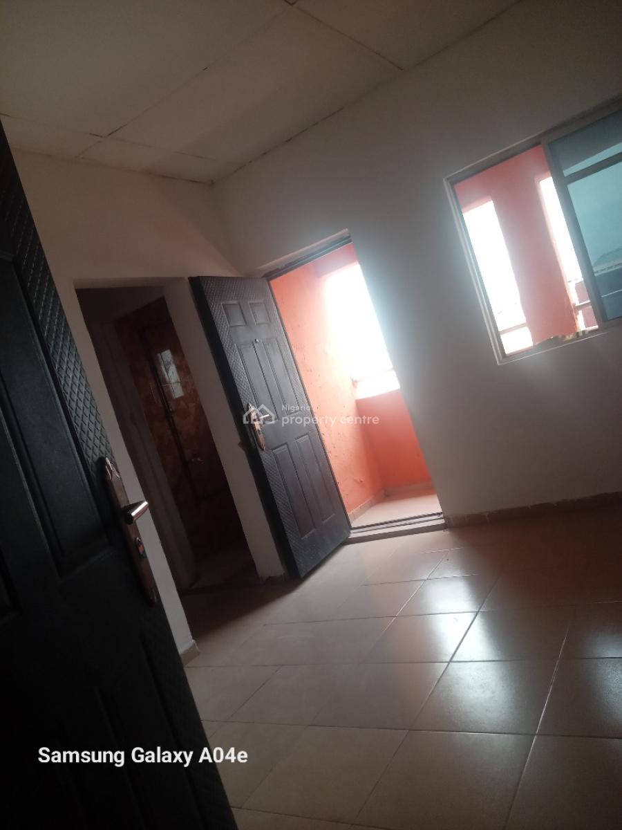 Spacious Fine Miniflat Upstairs, Rockstone Estate, Badore, Ajah, Lagos, Mini Flat (room and Parlour) for Rent