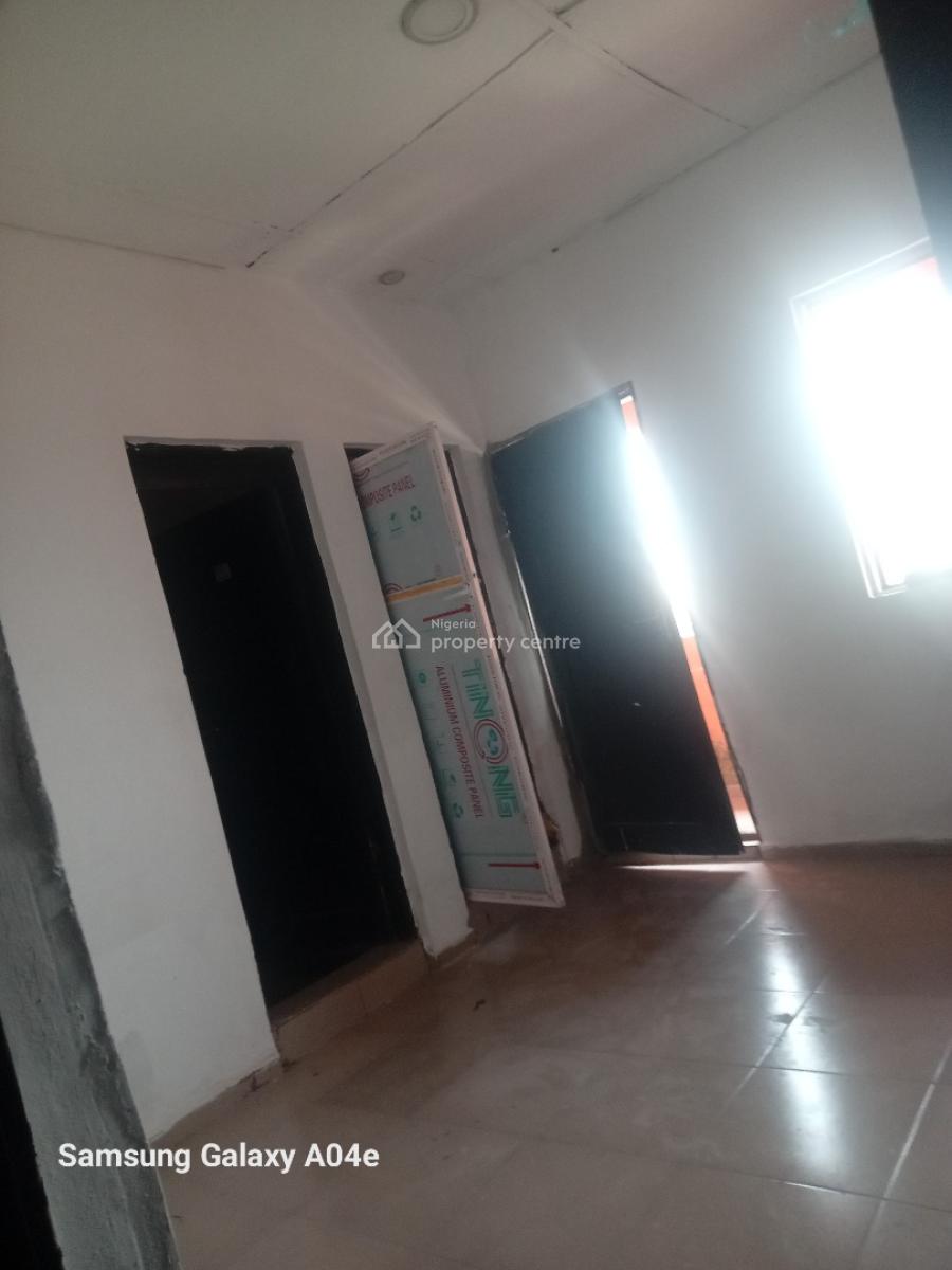 Spacious Fine Miniflat Upstairs, Rockstone Estate, Badore, Ajah, Lagos, Mini Flat (room and Parlour) for Rent
