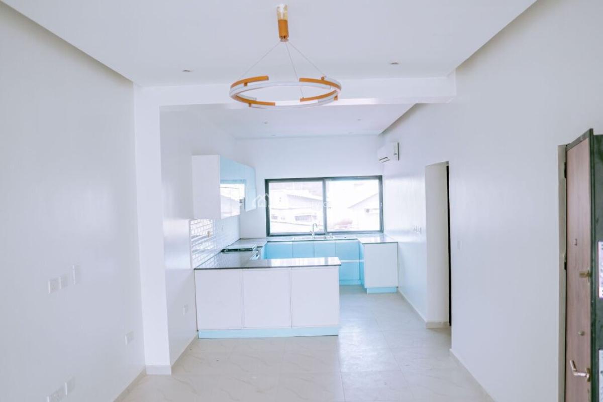 Executive Standard 3 Bedroom Flat Apartment, Adeniyi Jones, Ikeja, Lagos, Flat / Apartment for Sale