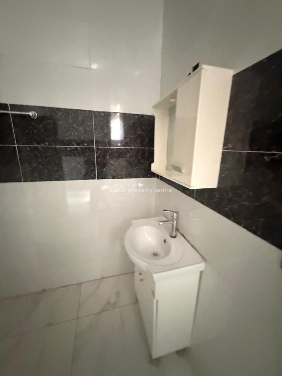 a Specious Master Bedroom in Conservation Road, Conservation Road Toll Gate, Lekki, Lagos, Self Contain (single Rooms) for Rent