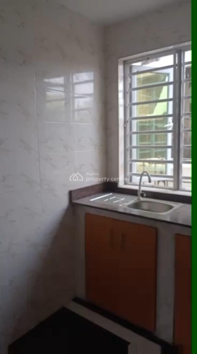 Well Maintained Mini Flat, Oribanwa, Awoyaya, Ibeju Lekki, Lagos, Mini Flat (room and Parlour) for Rent