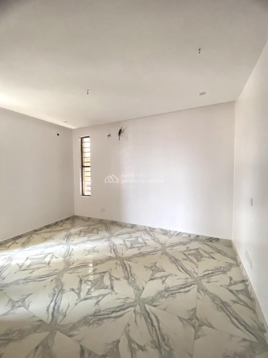 2 Bedroom Serviced Apartment, Ologolo, Lekki, Lagos, Flat / Apartment for Sale