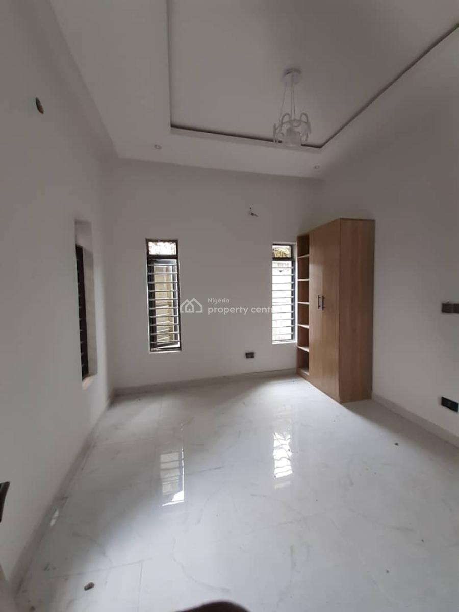 2 Bedroom Apartment, Lekki Scheme2 Peninsula Estate, Lekki, Lagos, Flat / Apartment for Sale