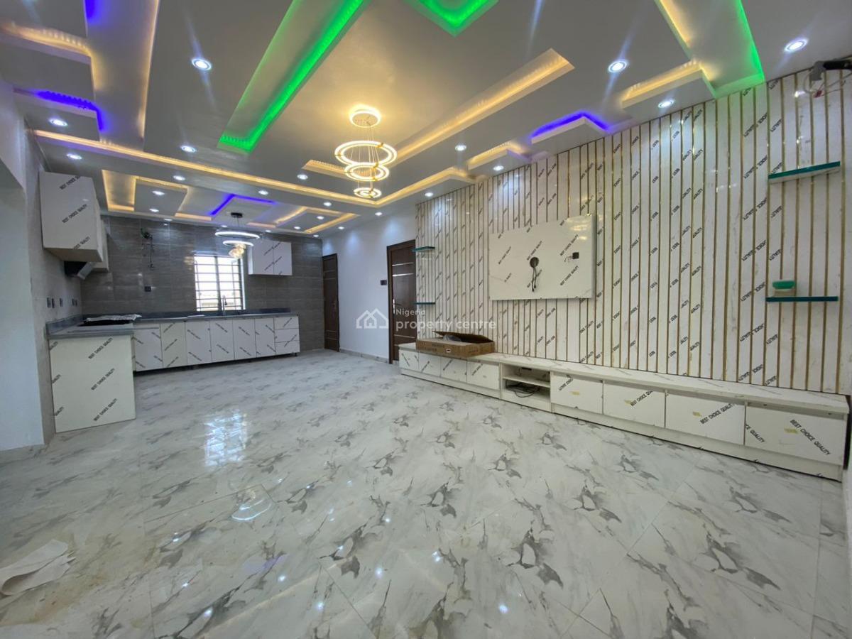 2 Bedroom Apartment, Omole Phase 2, Ikeja, Lagos, Flat / Apartment for Rent