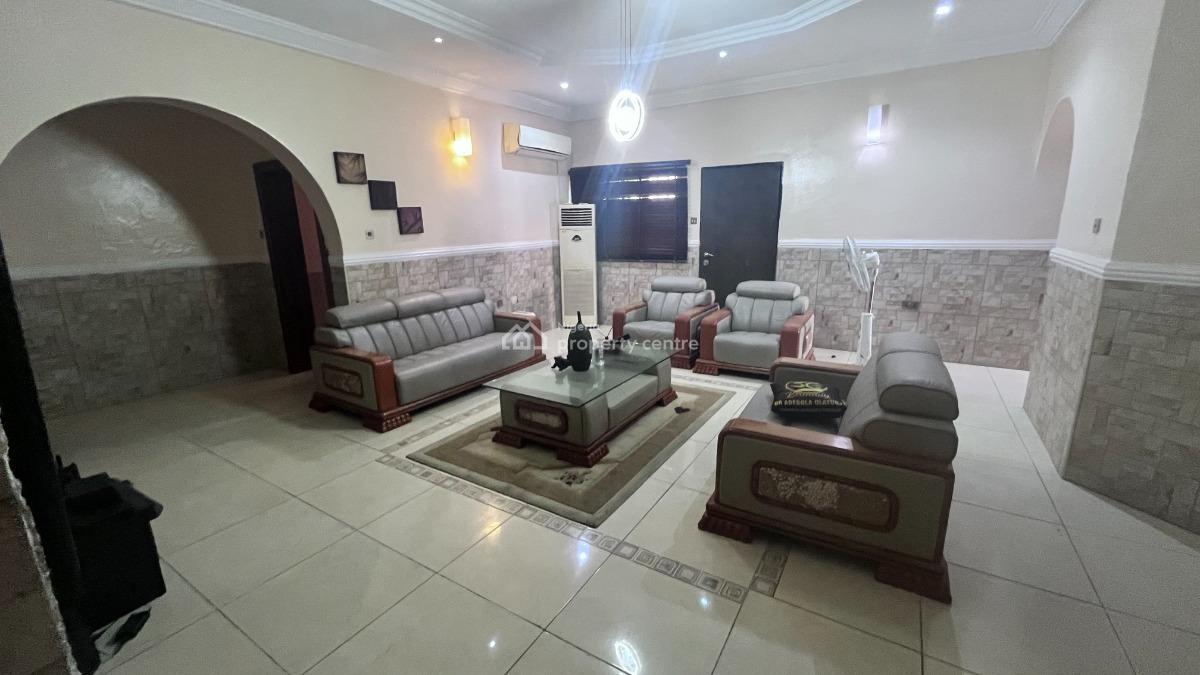 Luxury 3-bedroom Apartment with Bq., Ikoyi, Lagos, Flat / Apartment for Rent