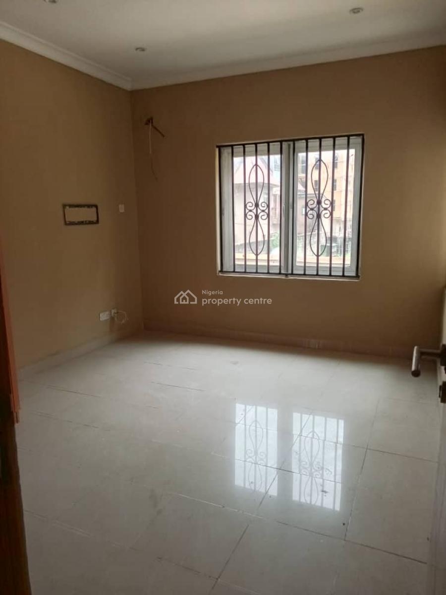 4 Bedroom Semi Detached Duplex with Bq, Ikate, Ilasan, Lekki, Lagos, Semi-detached Duplex for Rent
