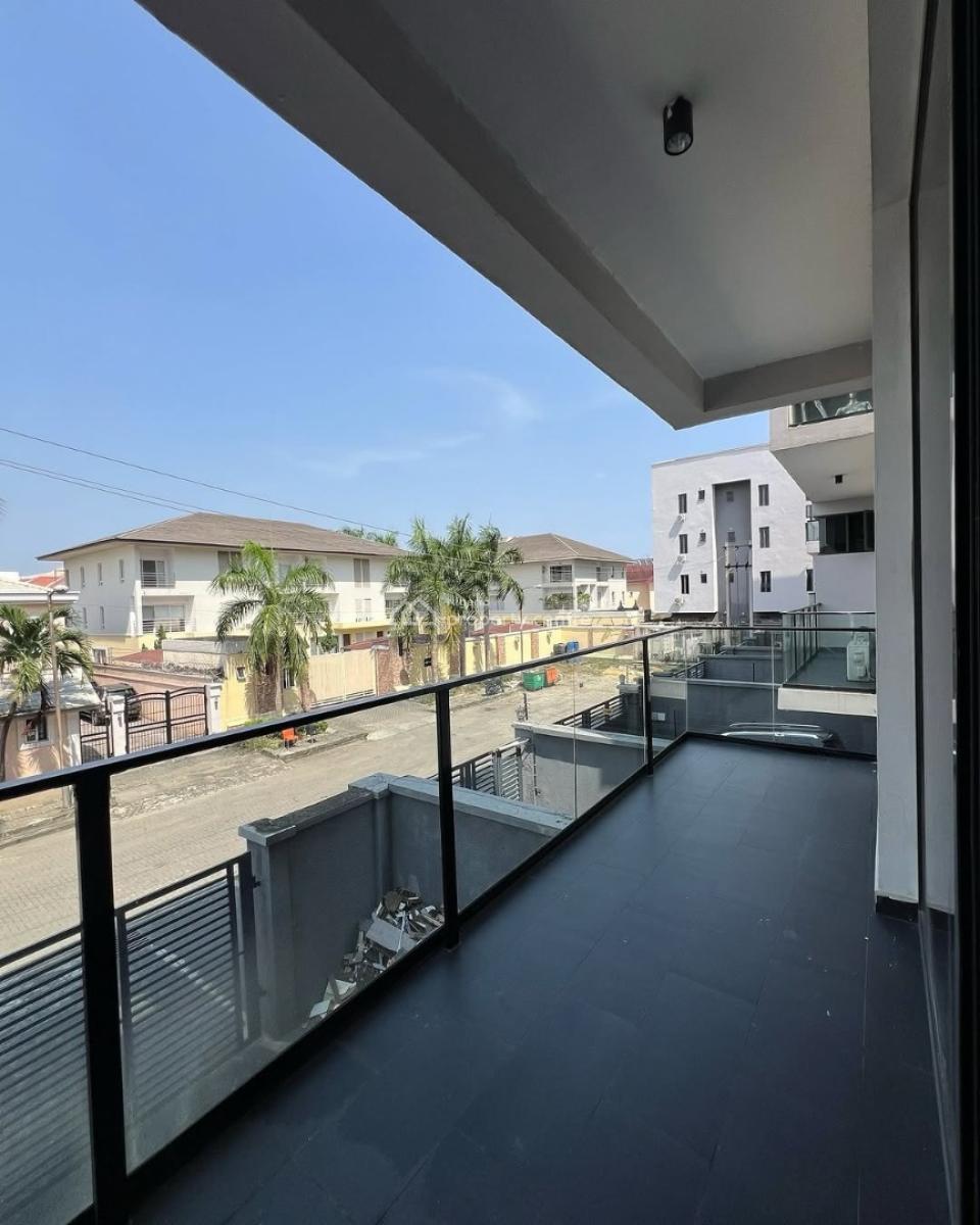 4 Bedroom Maisonette, Admiralty Way, Lekki Phase 1, Lekki, Lagos, Flat / Apartment for Rent