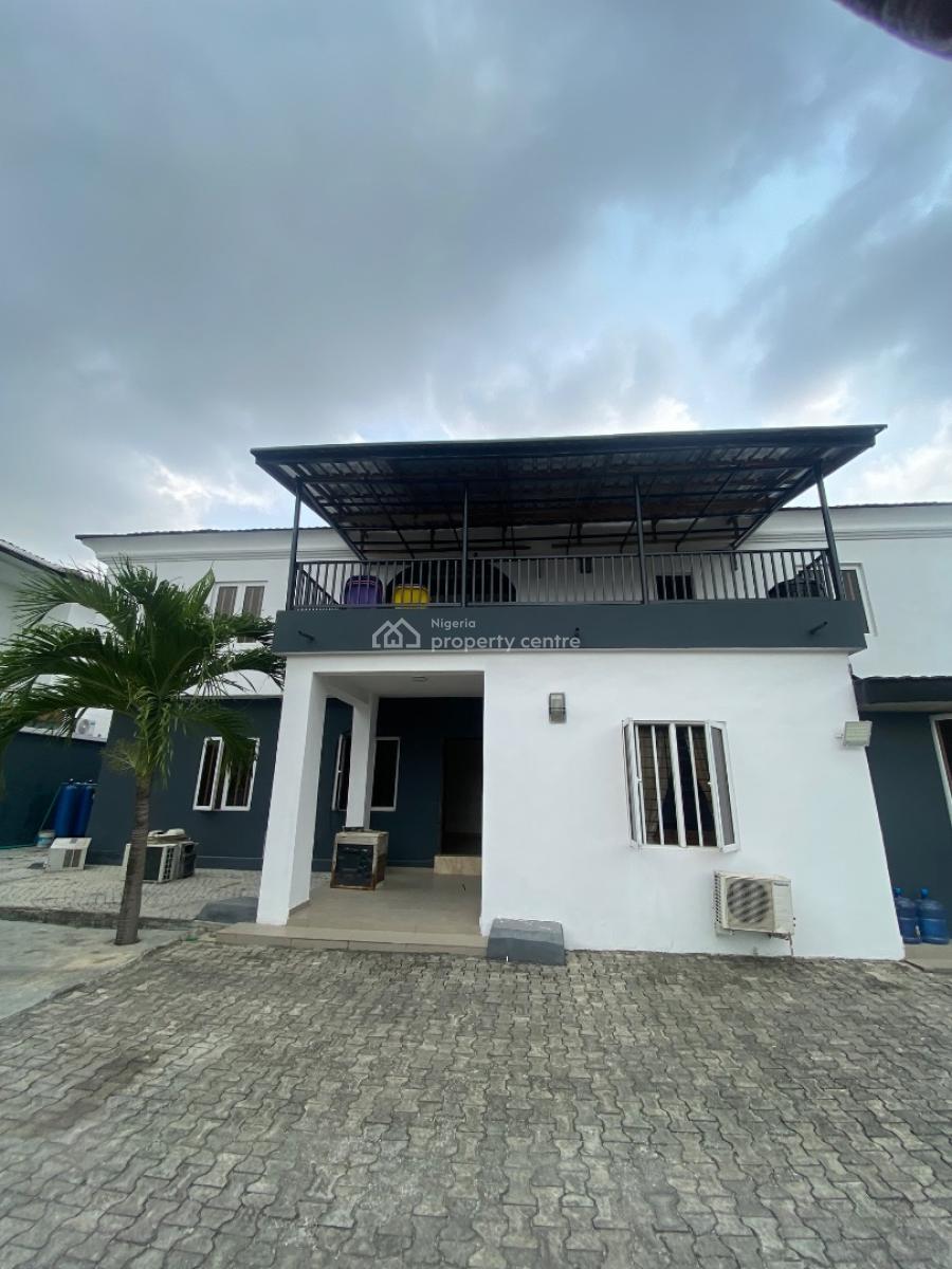 2 Bedroom Flat, Lekki Phase 1, Lekki, Lagos, Flat / Apartment for Rent