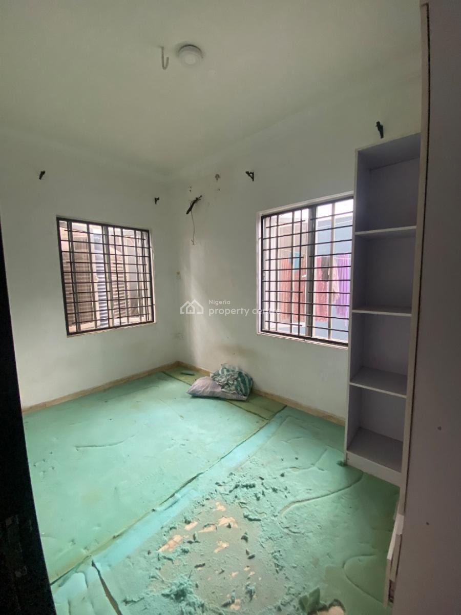 2 Bedroom Flat, Lekki Phase 1, Lekki, Lagos, Flat / Apartment for Rent