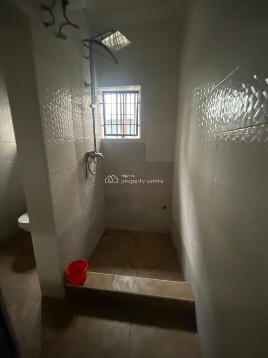 2 Bedroom Flat, Lekki Phase 1, Lekki, Lagos, Flat / Apartment for Rent