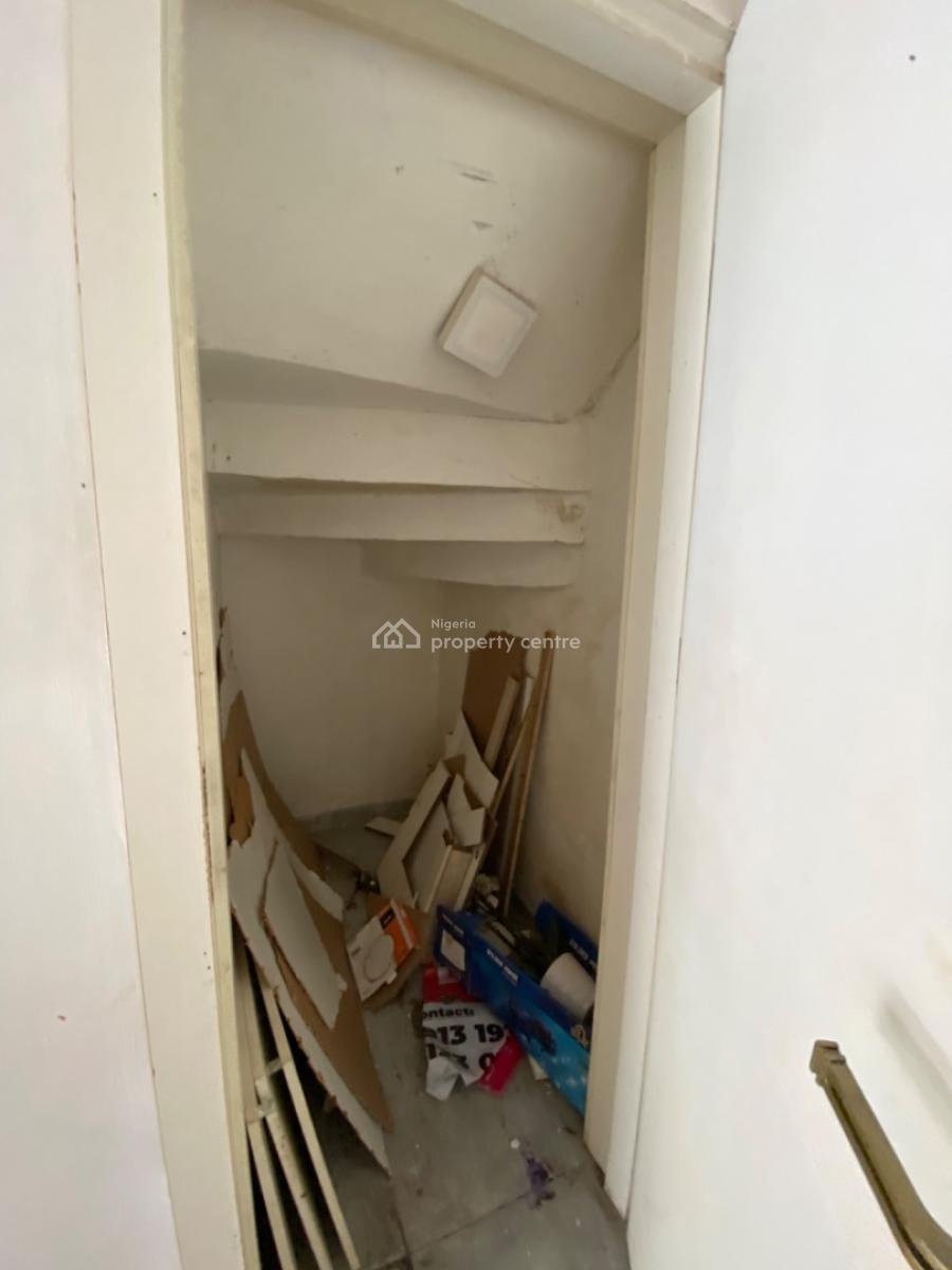 4 Bedroom with Bq Comes with Fitted Kitchen., Osapa London, Lekki, Lagos, Semi-detached Duplex for Rent