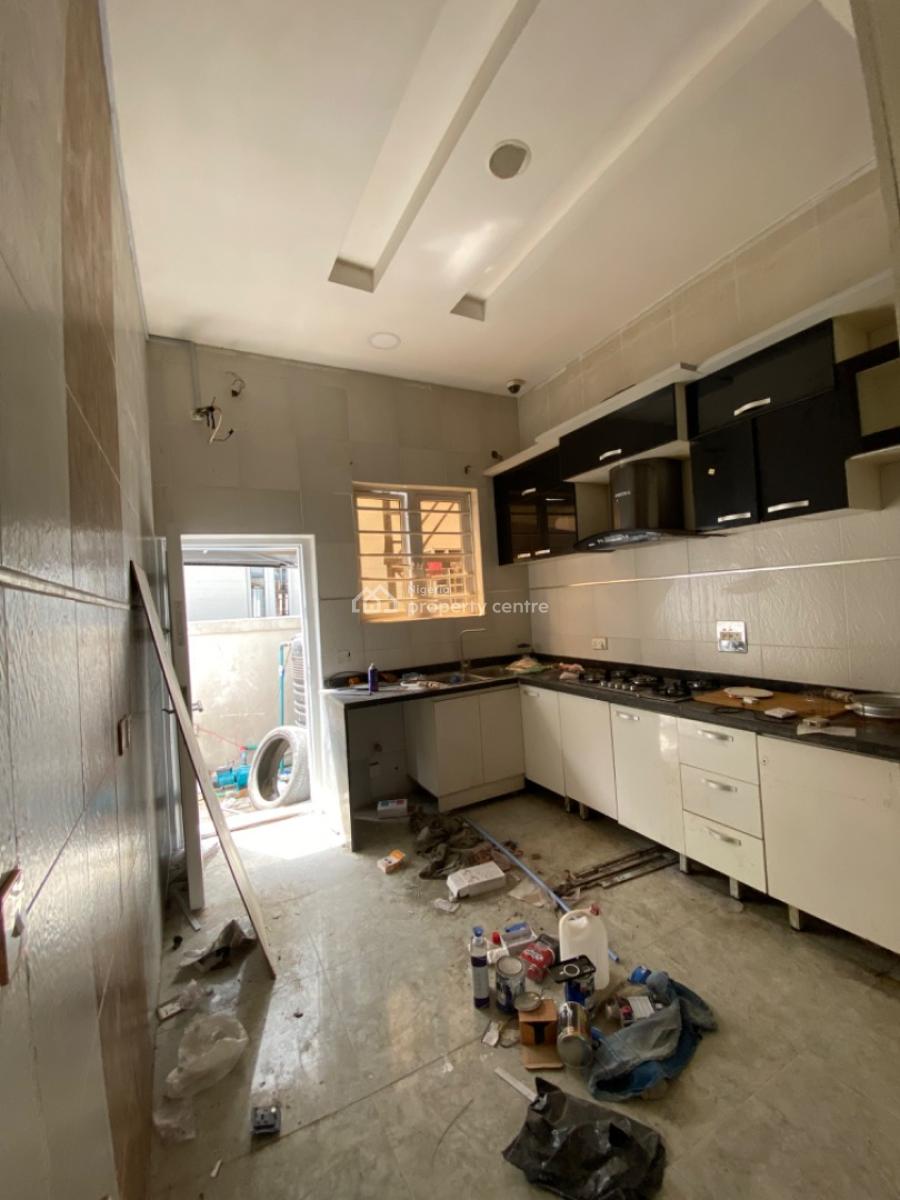 4 Bedroom with Bq Comes with Fitted Kitchen., Osapa London, Lekki, Lagos, Semi-detached Duplex for Rent