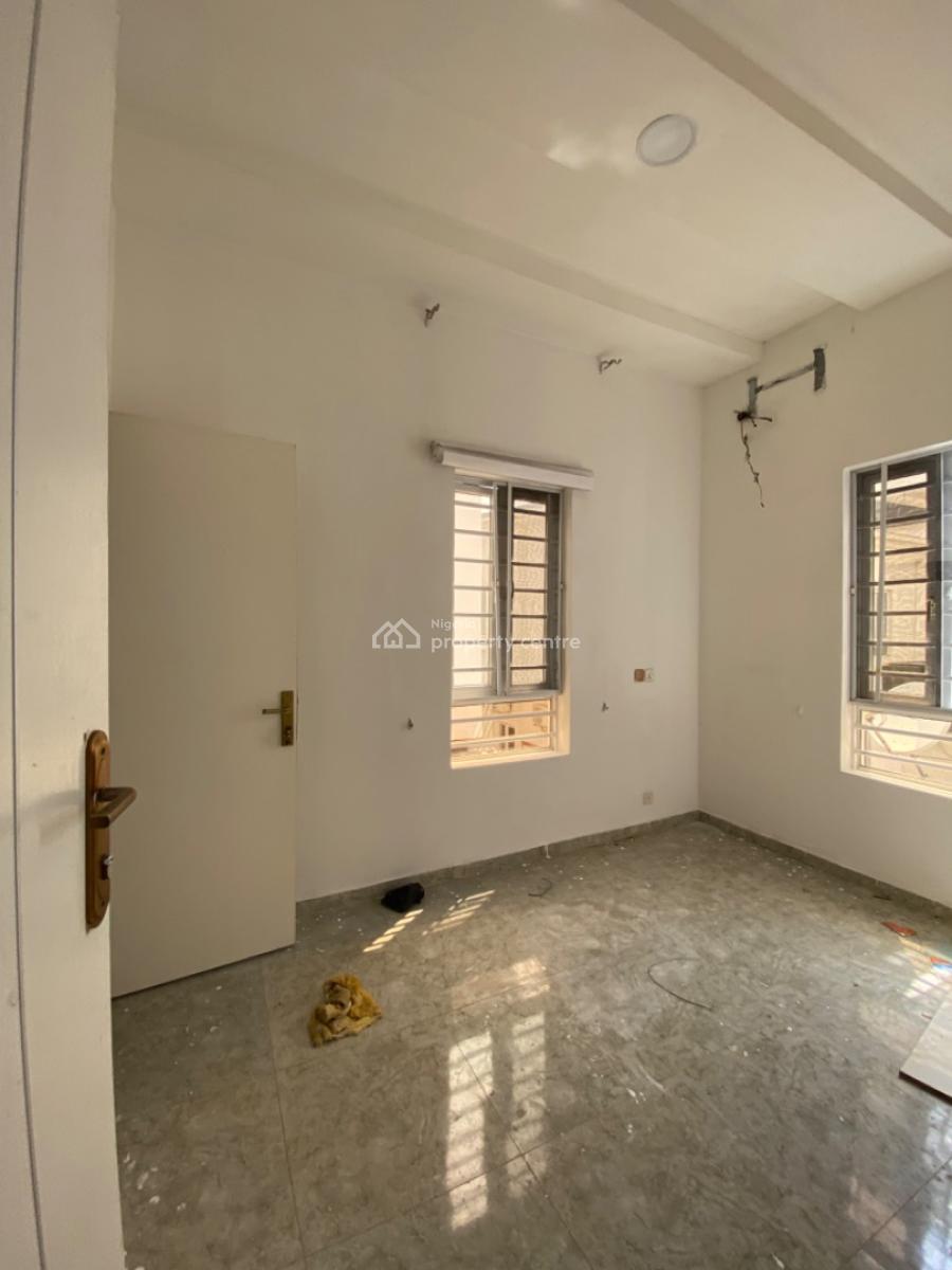 4 Bedroom with Bq Comes with Fitted Kitchen., Osapa London, Lekki, Lagos, Semi-detached Duplex for Rent