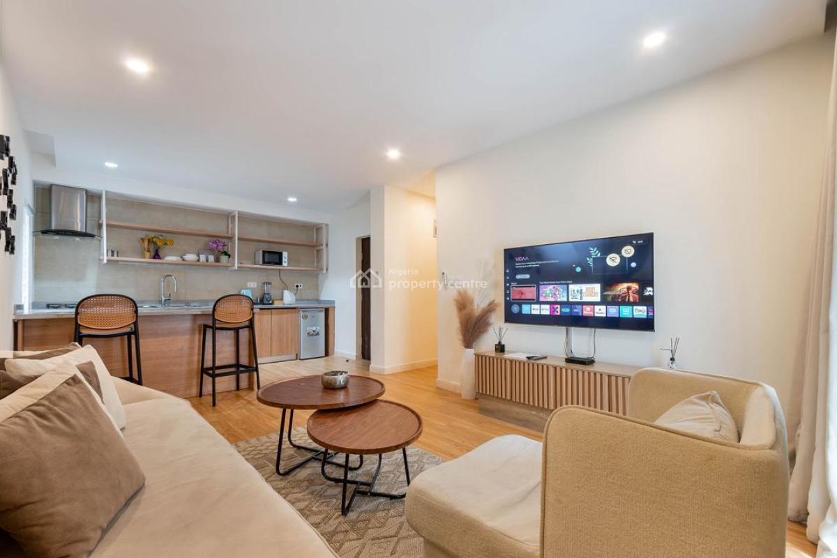 Lush 1 Bedroom Apartment with Swimming Pool and Gym, Off Admiralty Way, Lekki Phase 1, Lekki, Lagos, Mini Flat (room and Parlour) Short Let