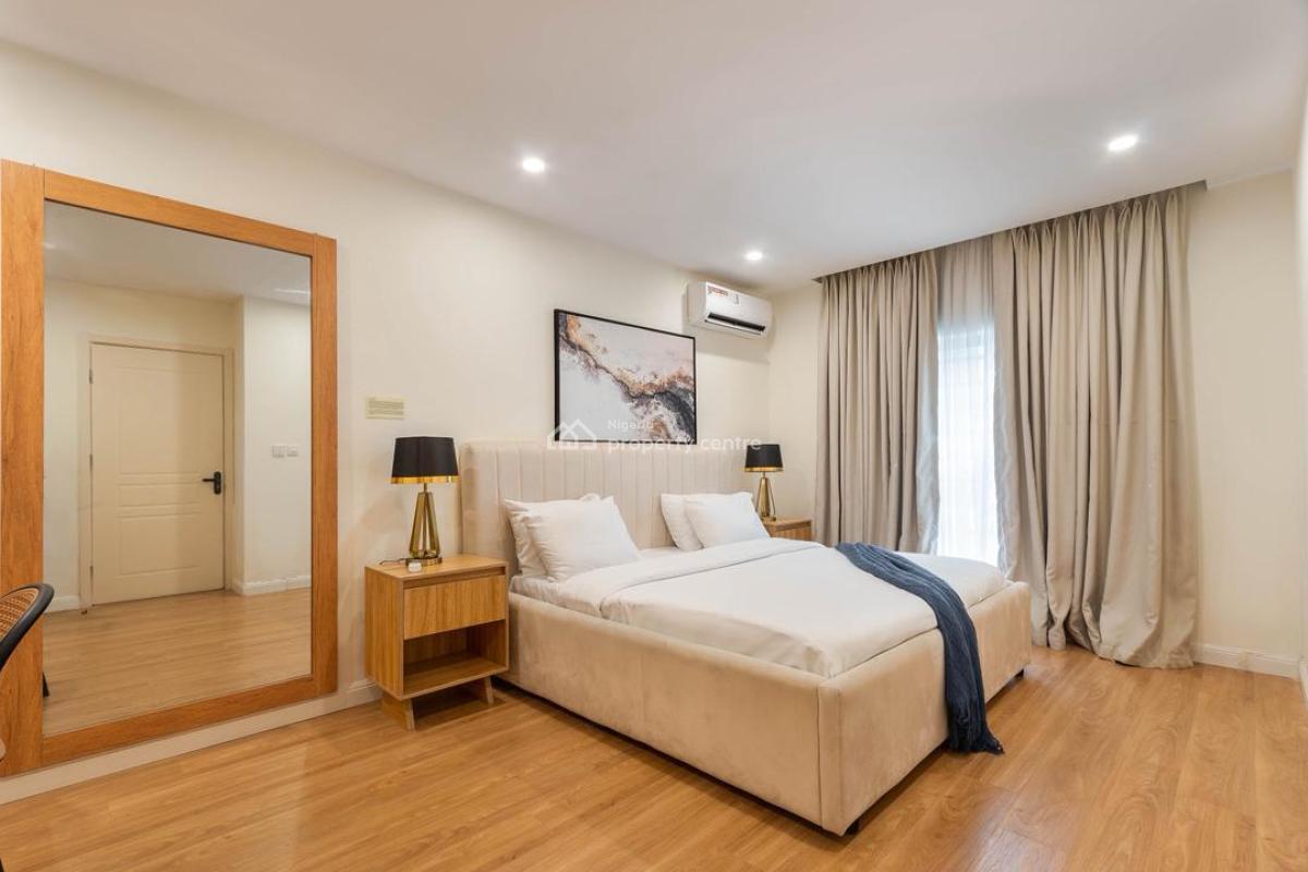 Lush 1 Bedroom Apartment with Swimming Pool and Gym, Off Admiralty Way, Lekki Phase 1, Lekki, Lagos, Mini Flat (room and Parlour) Short Let