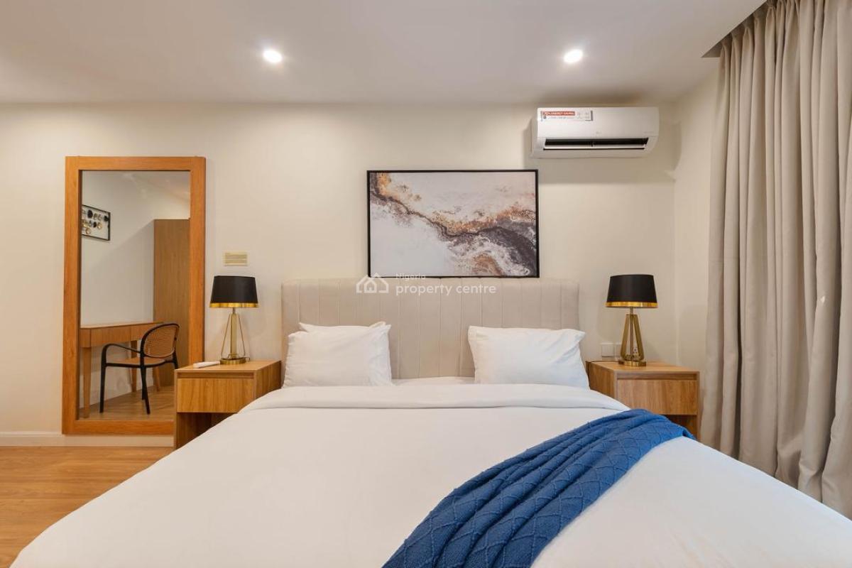 Lush 1 Bedroom Apartment with Swimming Pool and Gym, Off Admiralty Way, Lekki Phase 1, Lekki, Lagos, Mini Flat (room and Parlour) Short Let