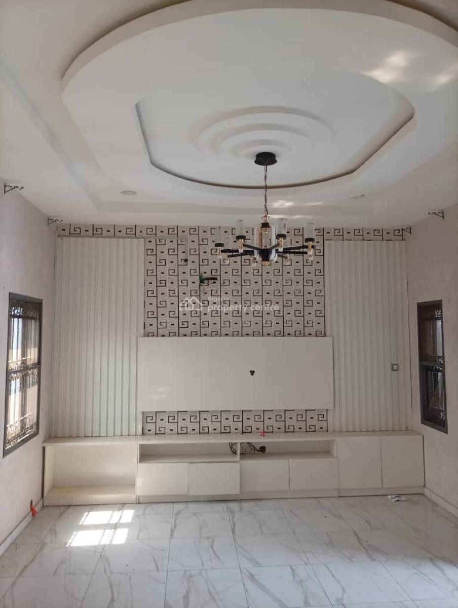 a Self Compound 4 Bedroom Duplex, Alpha Grace Est, Idishin, Jericho, Ibadan, Oyo, Detached Duplex for Rent