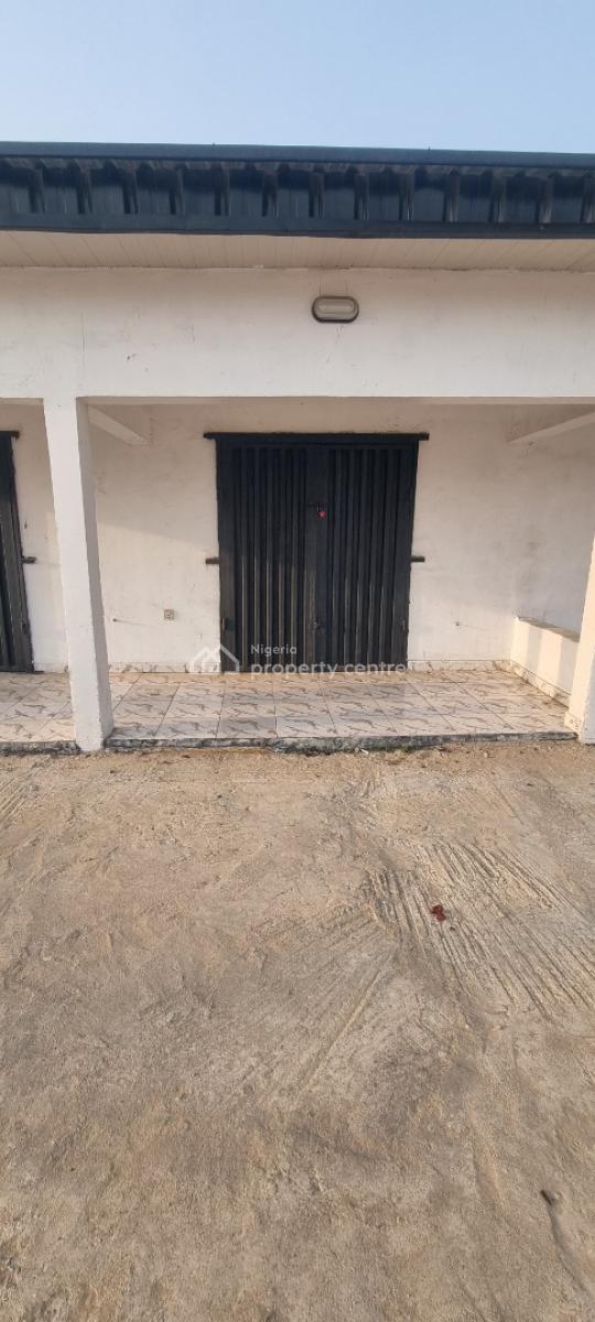 Newly Built and Sharp Shop Space, Okun-ajah Avista Beach, Ajah, Lagos, Shop for Rent