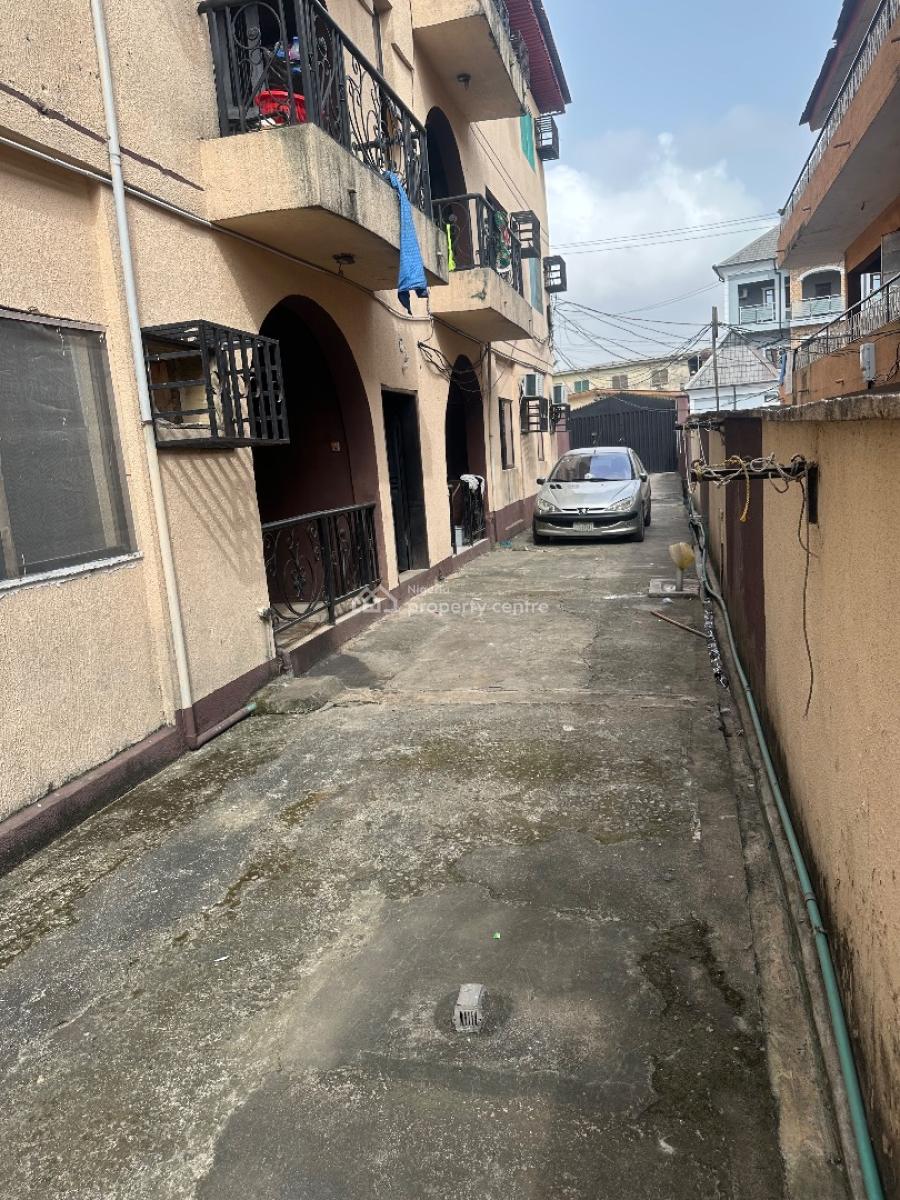 Executive Six Flats of 3 Bedroom and 3 Bedroom Duplex, College Road, Ogba, Ikeja, Lagos, House for Sale