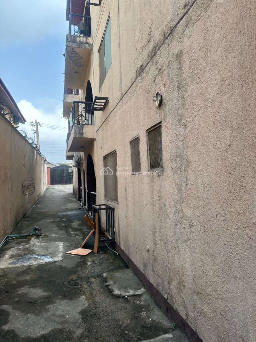 Executive Six Flats of 3 Bedroom and 3 Bedroom Duplex, College Road, Ogba, Ikeja, Lagos, House for Sale