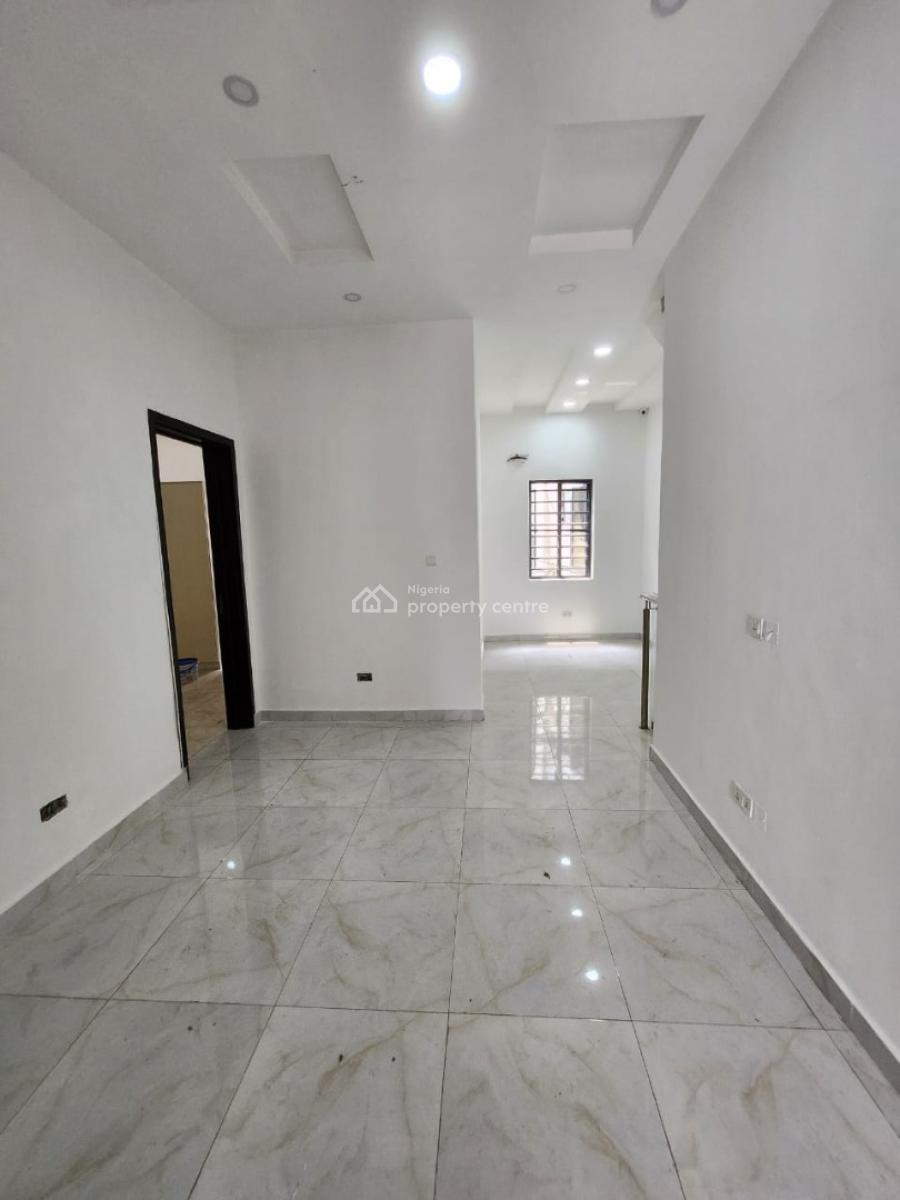 Spacious 4 Bedrooms Terraced Duplex with Gym and a Swimming Pool, Ikate, Lekki, Lagos, Terraced Duplex for Rent