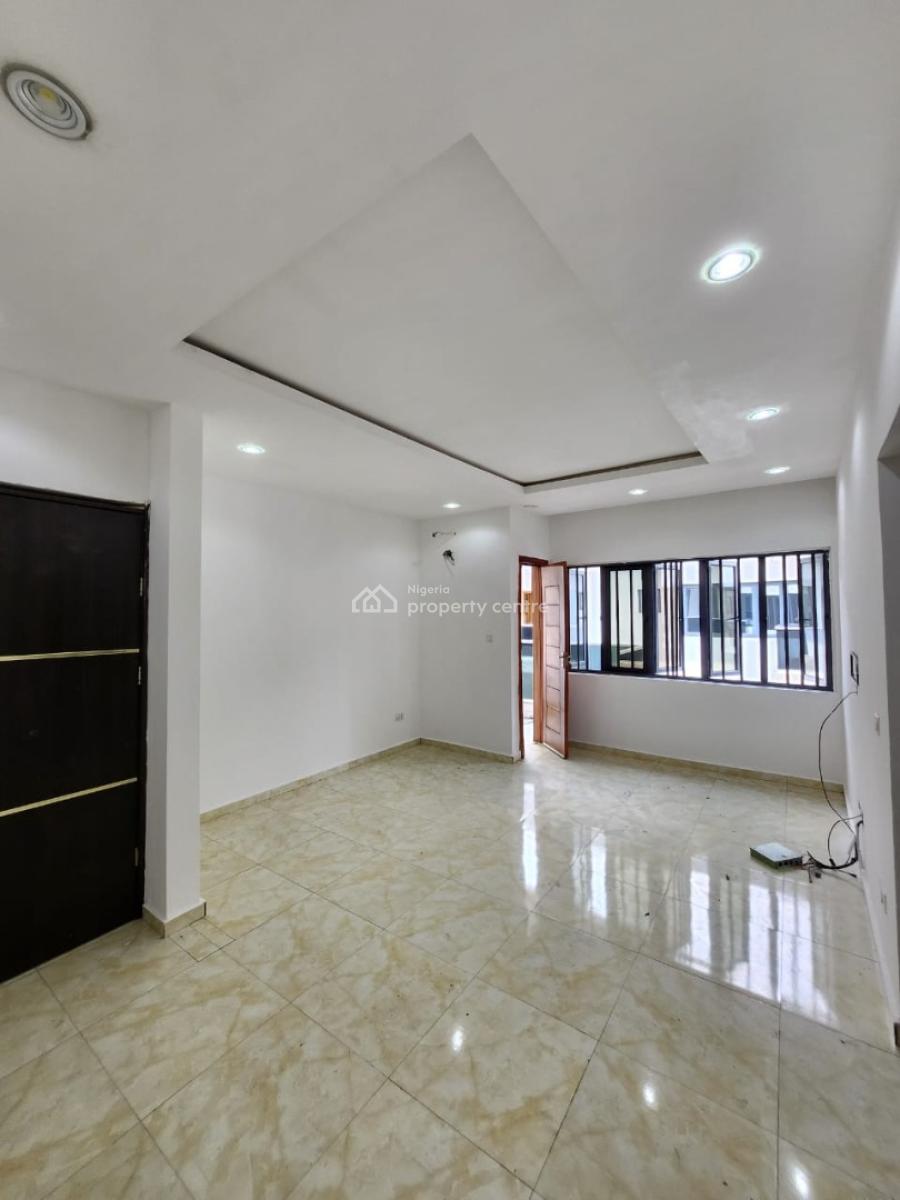Spacious 4 Bedrooms Terraced Duplex with Gym and a Swimming Pool, Ikate, Lekki, Lagos, Terraced Duplex for Rent