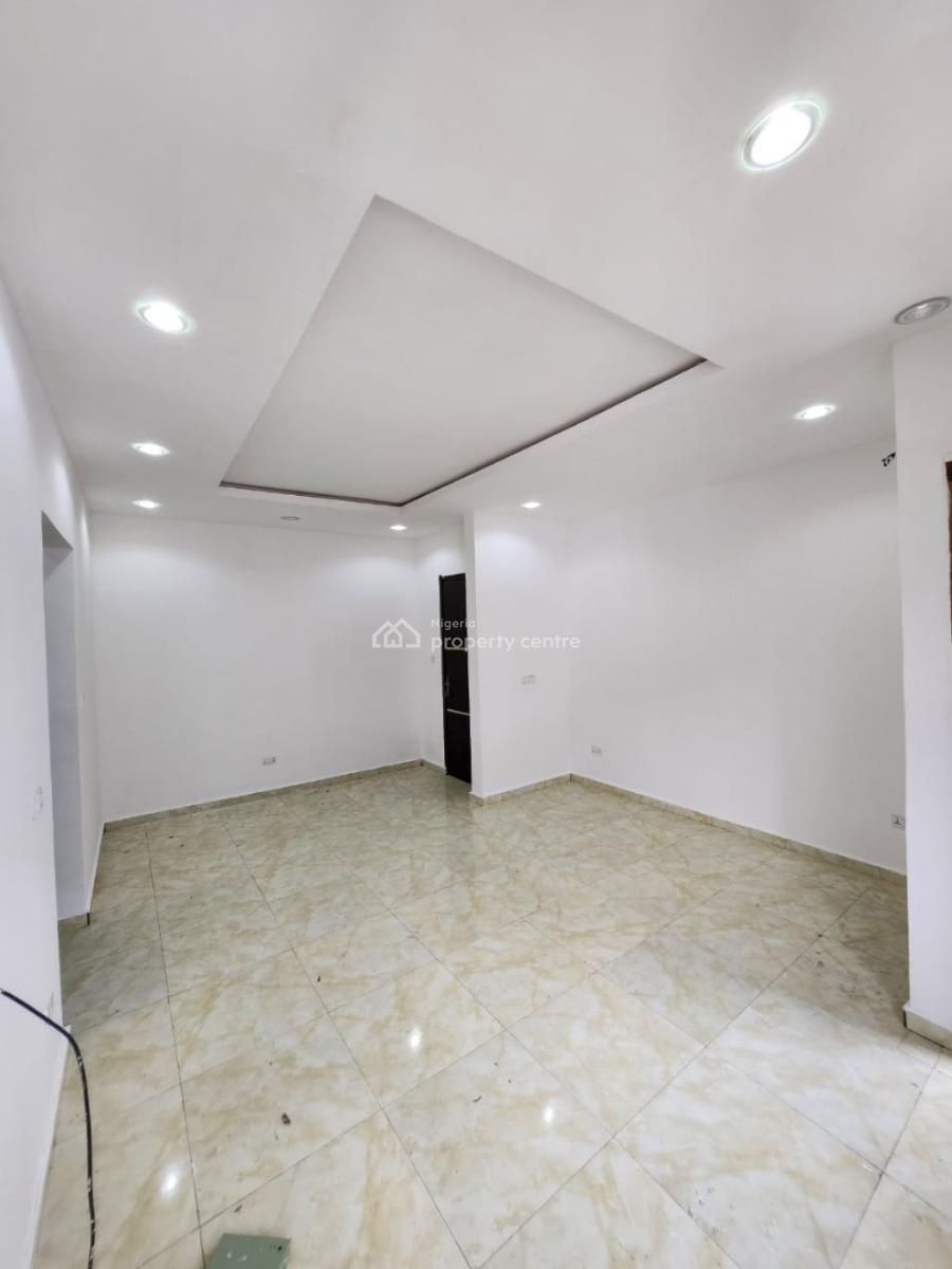 Spacious 4 Bedrooms Terraced Duplex with Gym and a Swimming Pool, Ikate, Lekki, Lagos, Terraced Duplex for Rent