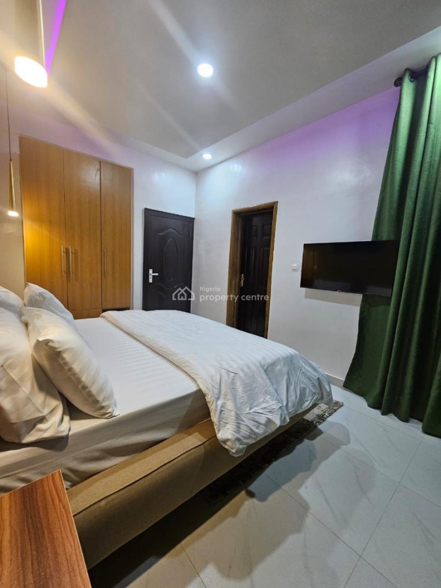 Brand New 3 Bedroom Apartment, Off Admiralty Way, Lekki Phase 1, Lekki, Lagos, Flat / Apartment Short Let