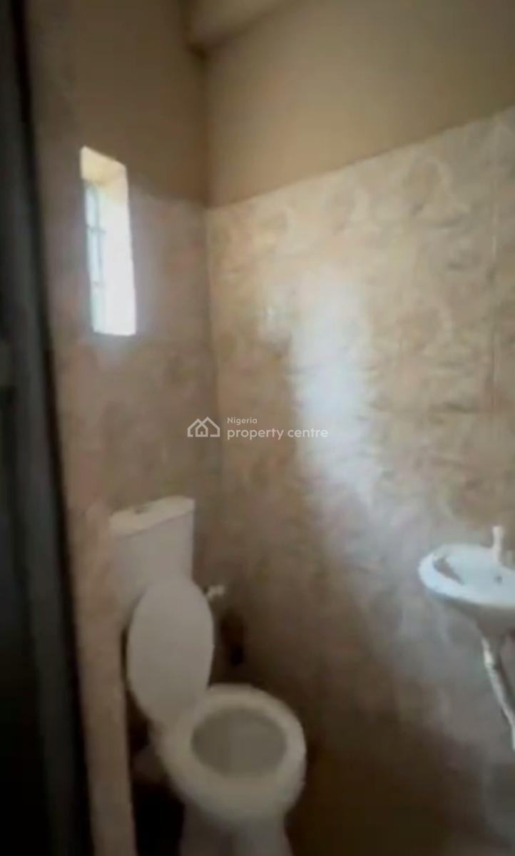 Executive, Decent, Standard and Spacious 5 Units of a Roomself Contain, Akoka, Yaba, Lagos, Self Contain (single Rooms) for Rent