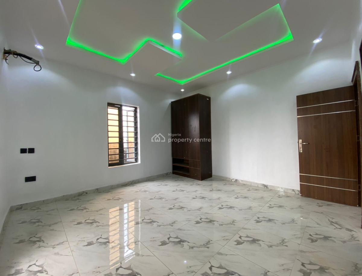 Lovely 2 Bedroom Flat Apartment, Via Omole Phase 2, Olowora, Magodo, Lagos, Flat / Apartment for Rent